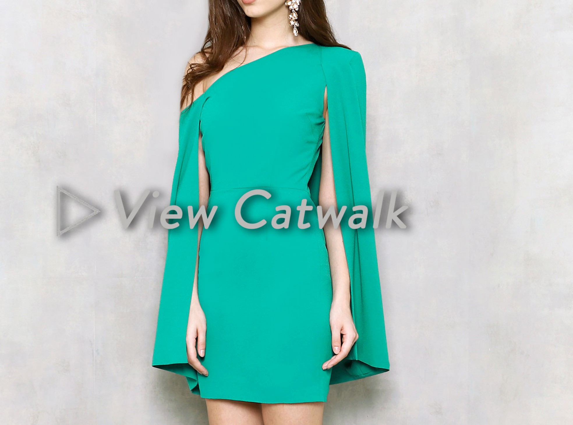 WOVEN ONE SHOULDER CAPE IN JADE