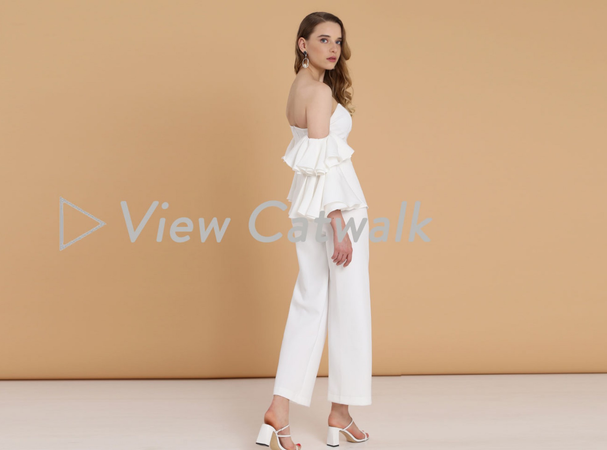 bandeau top with ruffle sleeve in ivory